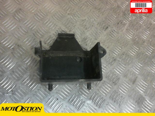 Aleta porta bateria APRILIA A F1 125 1990-1993  recambio moto