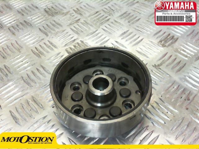 Volante magnetico YAMAHA MAJESTY 250 1999-2002  moto