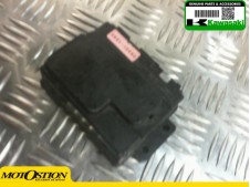 Caja de fusibles KAWASAKI ZX 7 R 750 1997-2003 Recambio Ocasion