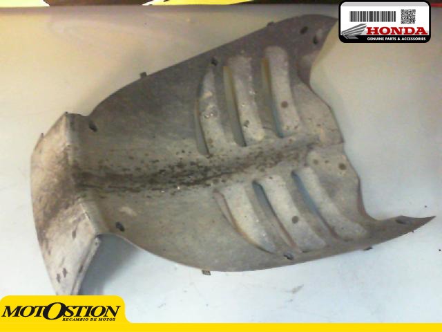 Embellecedor radiador HONDA DYLAN 125 2002-2008  recambio moto