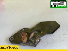 Soporte estribera delantero izquierdo KAWASAKI ZZR 1100 1992-1993  moto