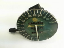 Reloj cuenta kilometros en mal estado YAMAHA THUNDERCAT 600 1994-2007  desguace motos