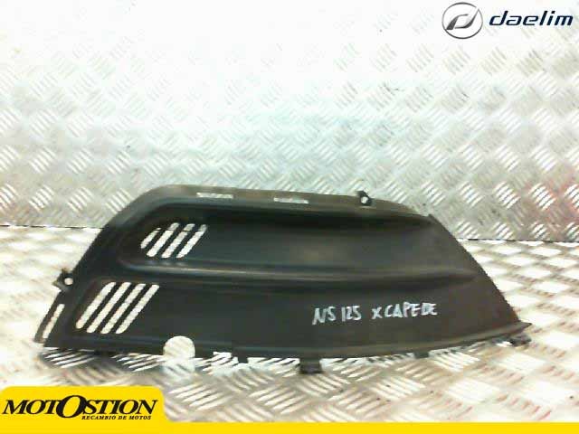 Cacha pequeña derecha DAELIM NS 125 1999-2002  recambios para moto