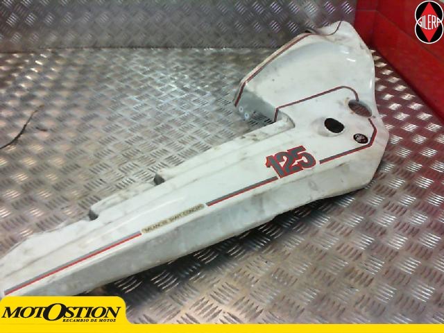 Cacha derecha blanca GILERA KZ 125 1986-1990  moto