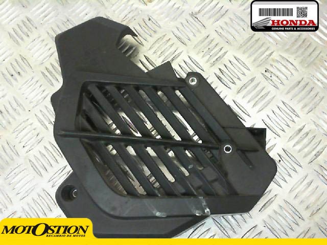 Embellecedor tapa encendido HONDA SCOOPY 125 2009-2014  despiece de moto