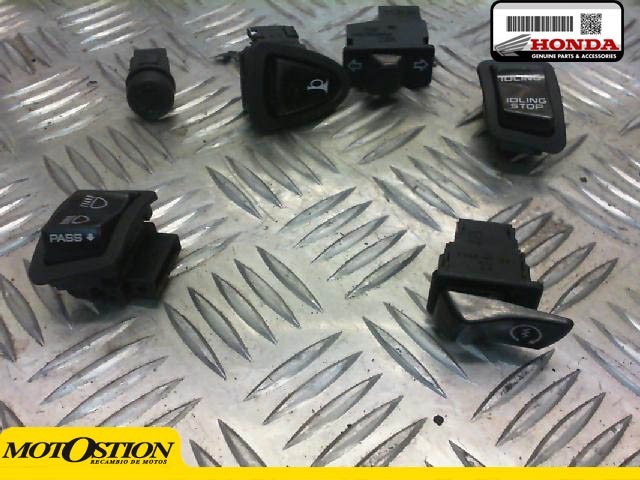Botonera HONDA SCOOPY 125 2009-2014  motodesguace