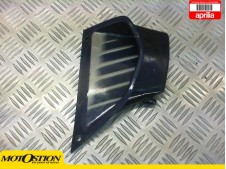 Aireador derecho azul APRILIA SR 125 1999-2001  segunda mano