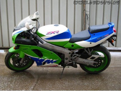 Araña piloto trasero KAWASAKI ZXR 750 1993-1995 Recambio Ocasion