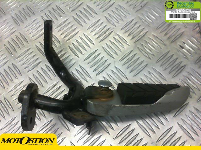 Estribera trasera izquierda SYM GTS I 250 2008-2014  motodesguace