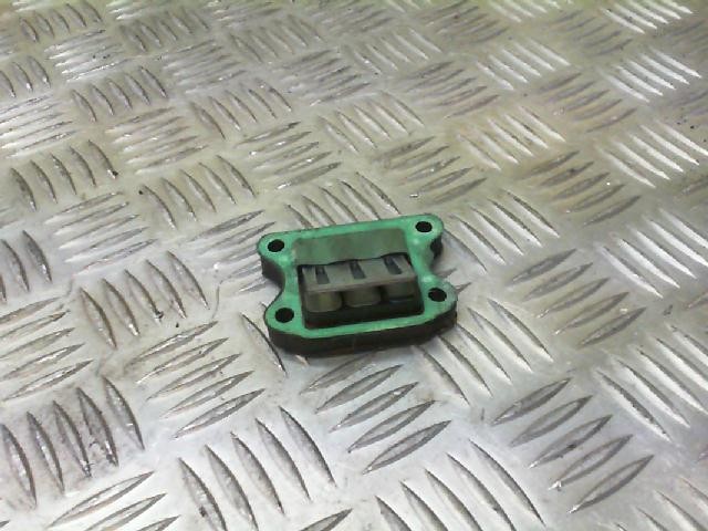 Caja laminas HONDA BALI 100 1996-2002  recambios para moto