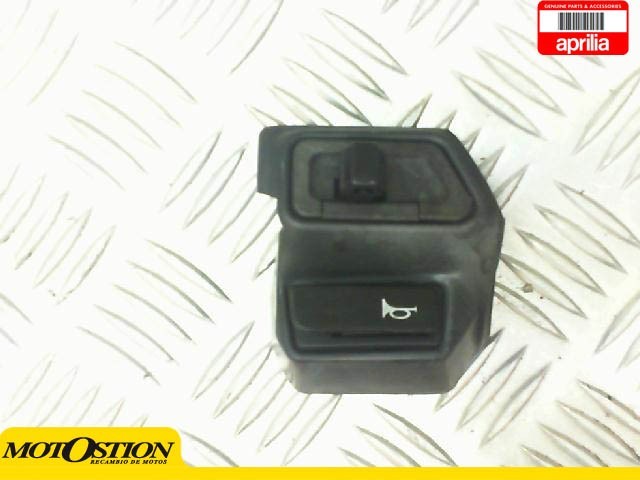 Piña luces izquierda APRILIA SR DITECH 50 1996-2008  recambio moto