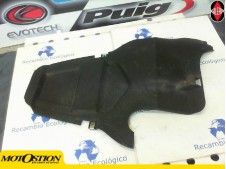 Aleta pase rueda superior GILERA RUNNER 50 2002-2006  motodesguace