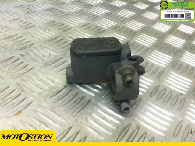 Bomba freno delantero RIEJU RR 50 1999-2007  desguace motos
