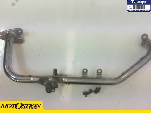 Soporte estribera delantero derecho TRIUMPH ROCKET III 2294 2008-2009  repuestos de motos