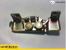 Sistema cerradura asiento DAELIM NS 125 1999-2002  segunda mano