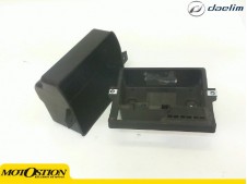 Caja porta bateria DAELIM S3 125 2010-2013  moto