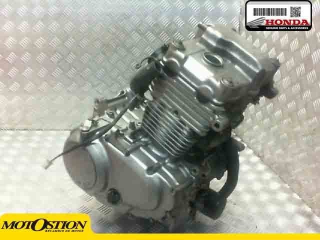 Motor completo del despiece o desguace de una moto Honda cb 500 1993 - 1997