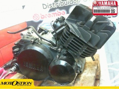 Motor completo del despiece o desguace de una moto Yamaha dt 80 1980 - 1986