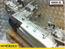 Motor completo del despiece o desguace de una moto Honda scoopy 125 2009-2014