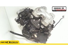 Motor completo del despiece o desguace de una moto Honda vf 500 1984-1985