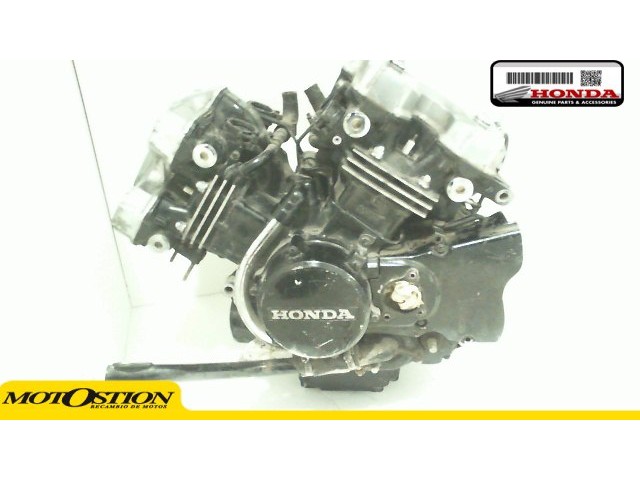 Motor completo del despiece o desguace de una moto Honda vf 500 1984-1985