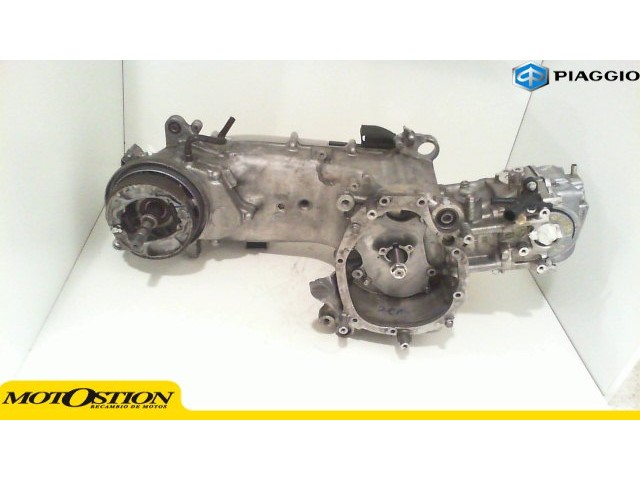 Motor completo del despiece o desguace de una moto Honda pcx 125 2010-2014