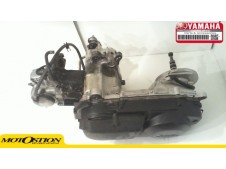 Motor completo del despiece o desguace de una moto Yamaha majesty 250 2003-2006