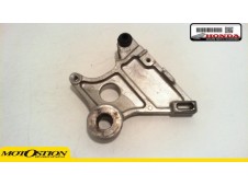 Soporte pinza freno trasera