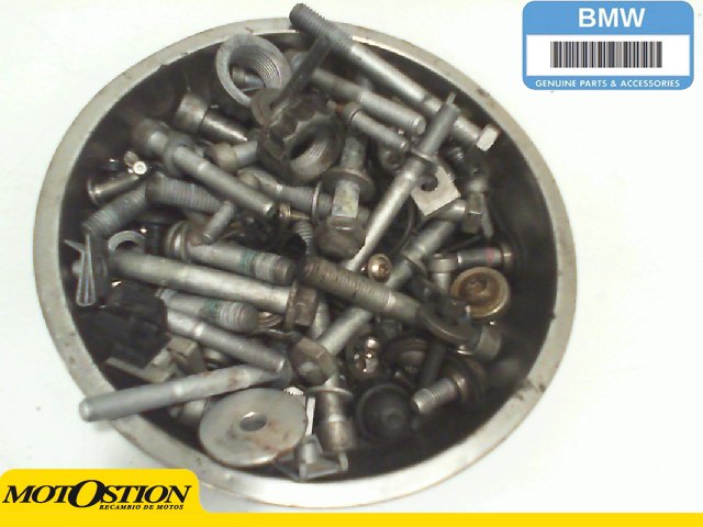 Tornilleria completa de la moto BMW F800 ST 800 2006-2008  moto