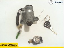 Cerraduras completas DAELIM BESBI 125 2008-2012  moto