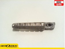 Estribera delantera izquierda APRILIA RS 125 1997-1998  despiece de moto