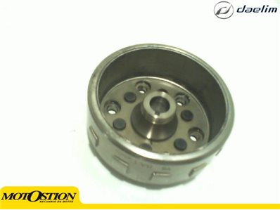 Volante magnetico DAELIM ROADWIND 125 2004-2008 Recambio Ocasion