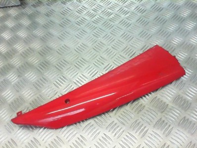 Quilla derecha roja DAELIM BESBI 125 2008-2012  despiece de moto