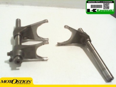 Horquilla cambio KAWASAKI ZX 6 R 636 2004-2006  recambio moto