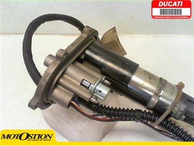 Bomba gasolina DUCATI MONSTER 696 2008-2011  despiece de moto