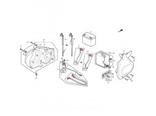 Embellecedor motor derecho cromado Daelim Daystar 125 2007 - 2009