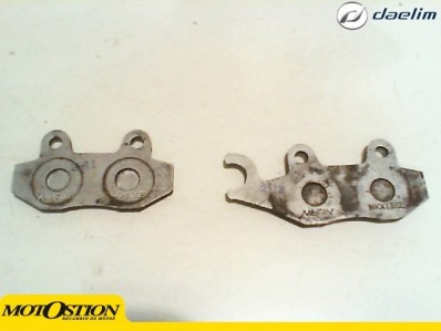 Pastillas de freno traseras usadas DAELIM ROADWIN 125R FI 125 2007-2011  desguace motos