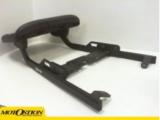 Herraje con parrilla