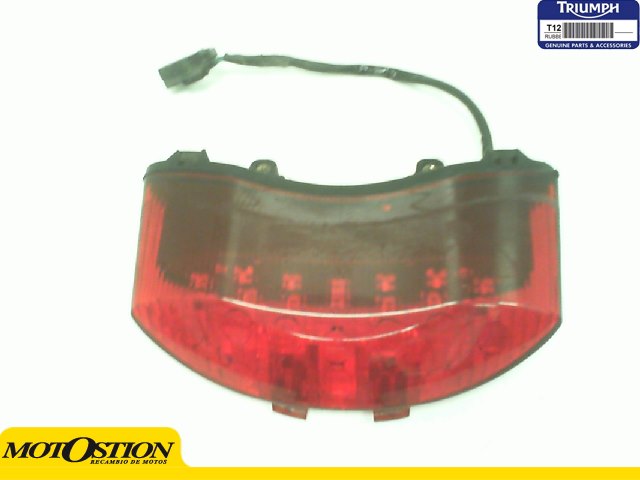 Piloto trasero Triumph Street 675 2010-2011