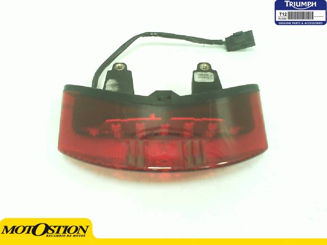 Piloto trasero Triumph Street 675 2010-2011