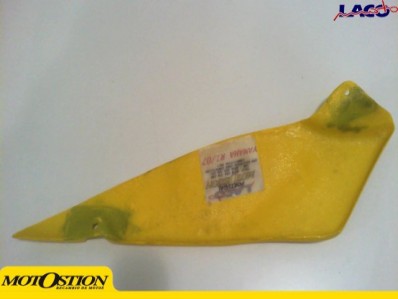 Embellecedor deposito derecho fibra laco LACOMOTO r1 1000 cc 2007 - 2008