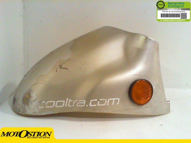 Aleta delantera gris AIYUMO CLASSIC 125 2007-2011  segunda mano