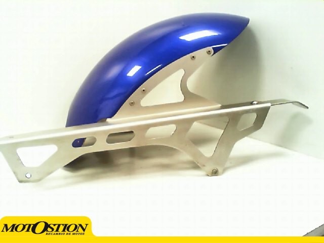 Aleta pase rueda con cubre cadenas