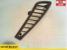 Aireador izquierdo APRILIA SPORTCITY 125 2005-2008  segunda mano