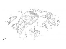 Aleta porta bateria HONDA VFR 800 2004-2006  recambios para moto