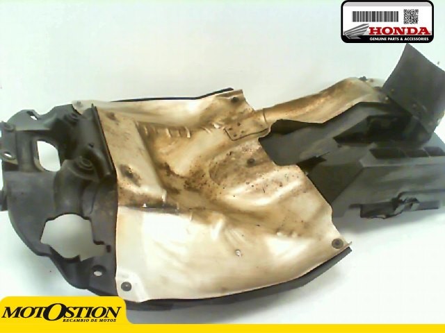 Aleta porta bateria HONDA VFR 800 2004-2006  recambios para moto