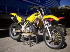 Faldon derecho SUZUKI RM 250 1992-1992  repuestos de motos