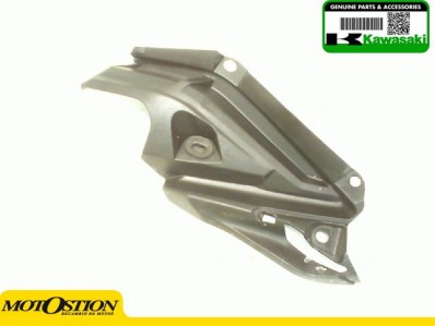 SOPORTE EMBELLECEDOR RADIADOR DERECHO EXTERIOR Kawasaki Z900 y z900 abs 2017 - 2019