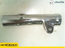 Embellecedor colector trasero DAELIM DAYSTAR 125 2004-2006  desguace motos