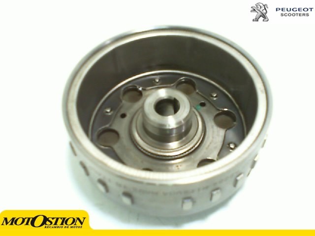 Volante magnetico PEUGEOT ELYSTAR 125 2002-2003  despiece de moto